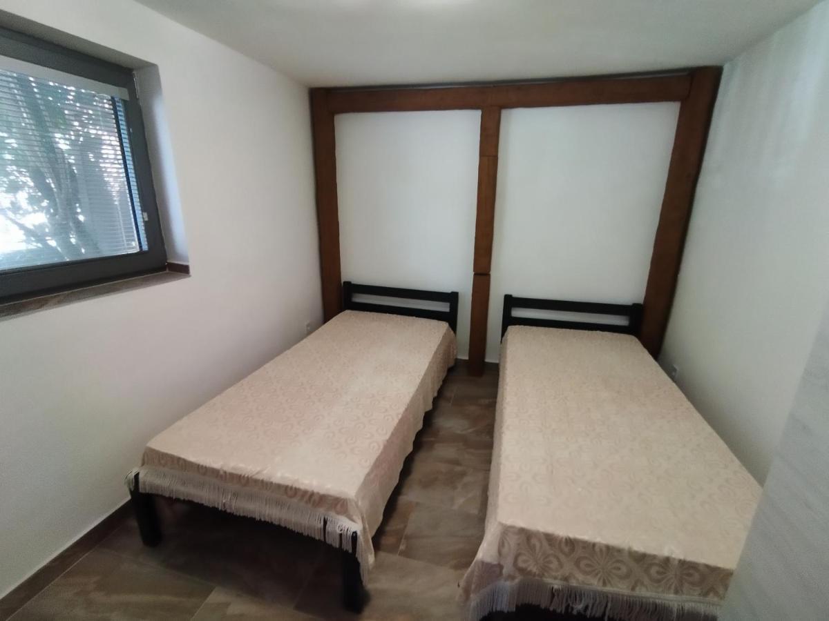 Vila Zdenka Apartmants ซริกเวนิซา ภายนอก รูปภาพ