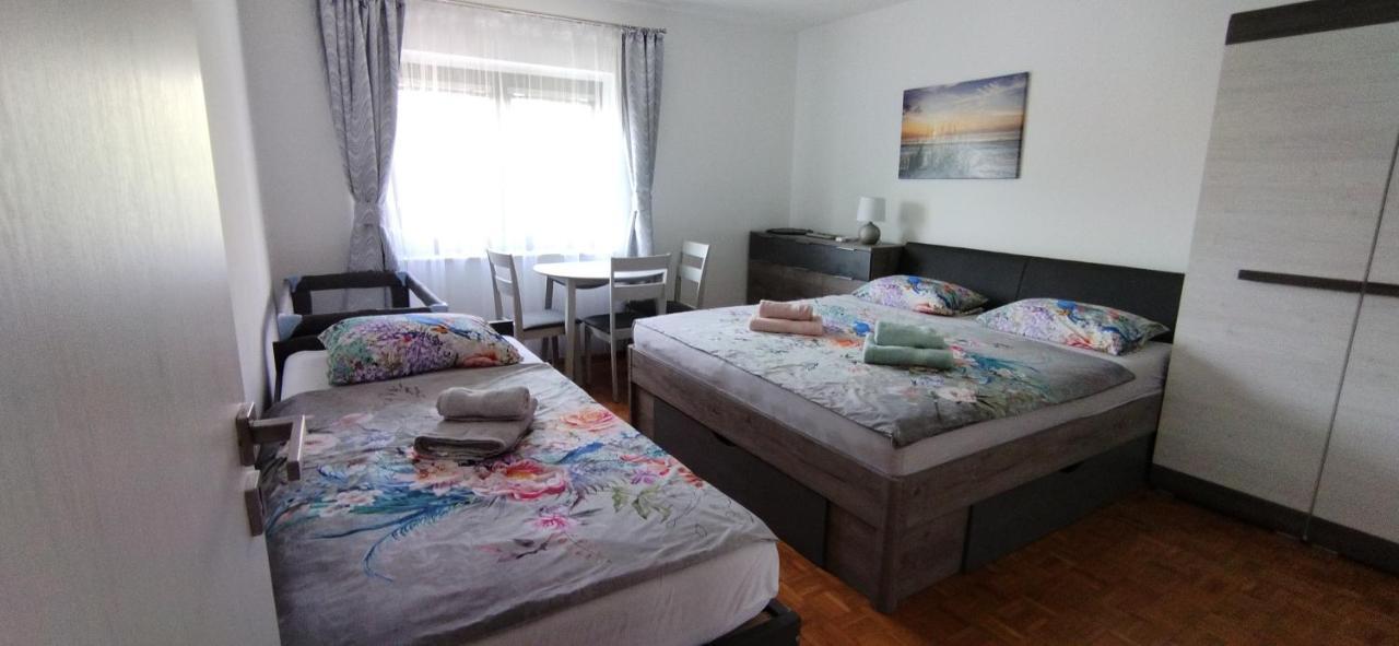Vila Zdenka Apartmants ซริกเวนิซา ภายนอก รูปภาพ
