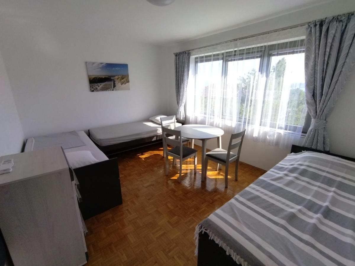 Vila Zdenka Apartmants ซริกเวนิซา ภายนอก รูปภาพ