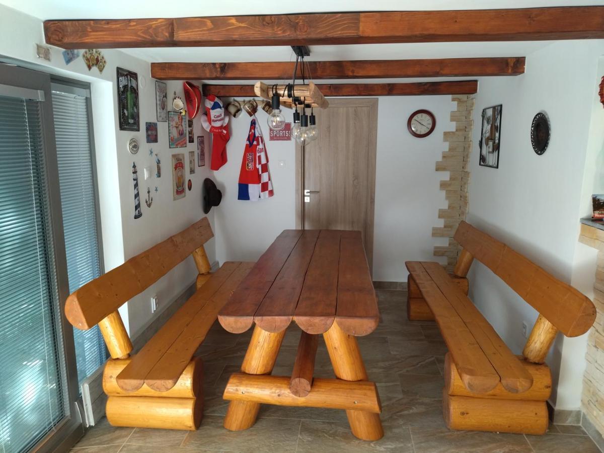 Vila Zdenka Apartmants ซริกเวนิซา ภายนอก รูปภาพ